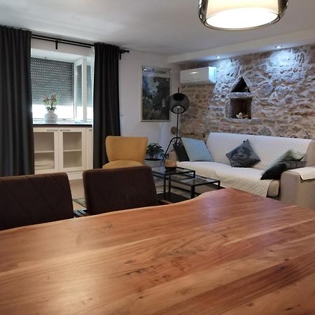 Stone House, Svirce, Hvar Luaran gambar