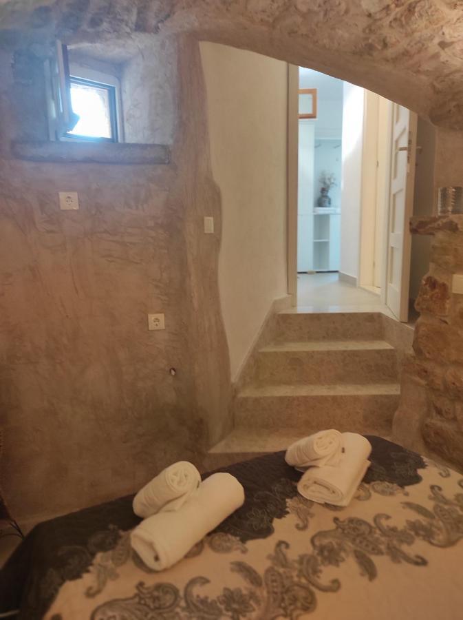 Stone House, Svirce, Hvar Luaran gambar