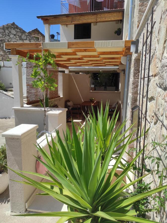 Stone House, Svirce, Hvar Luaran gambar