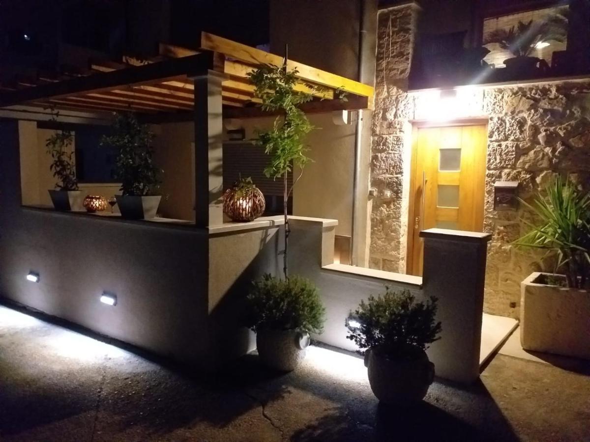 Stone House, Svirce, Hvar Luaran gambar